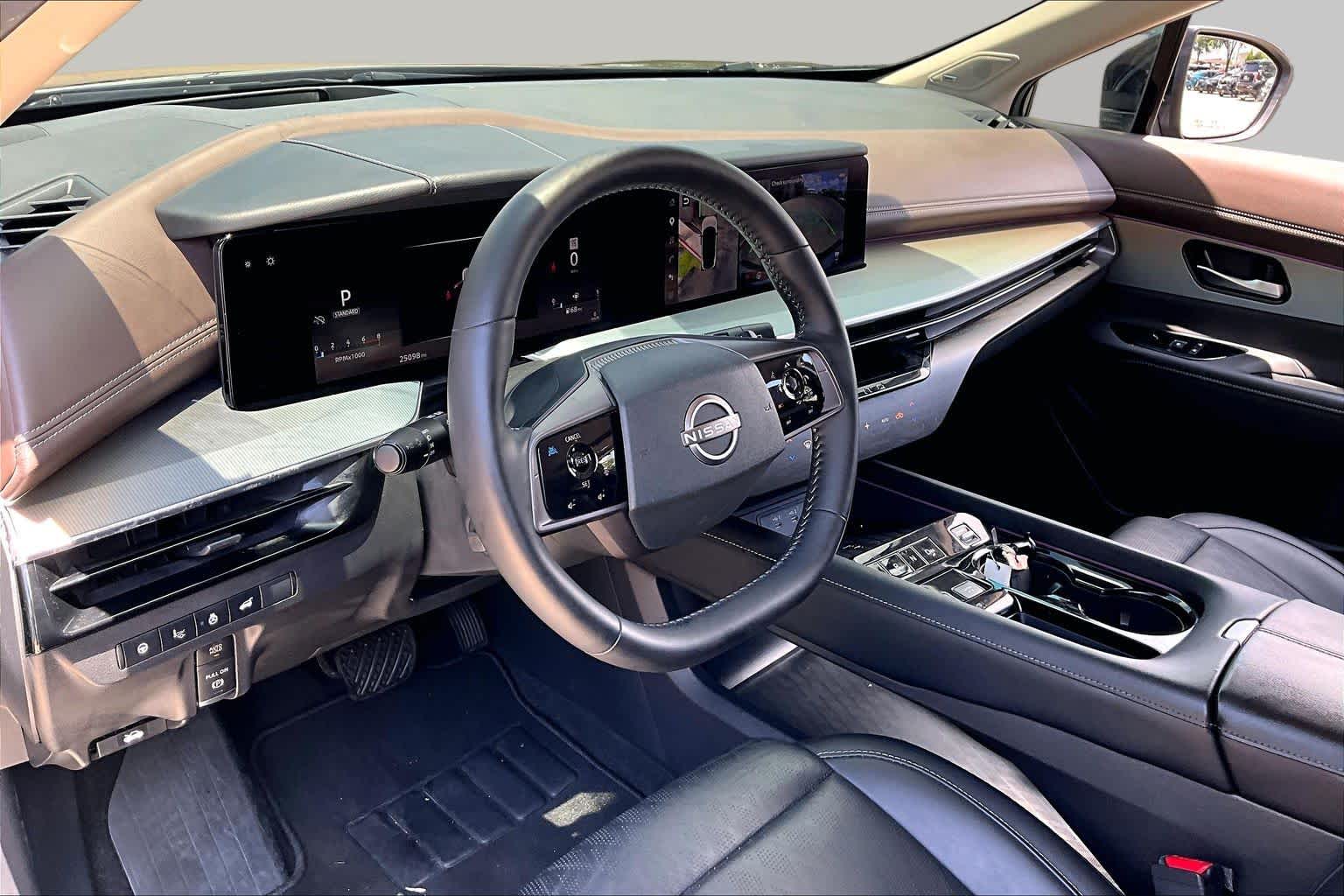 2025 Nissan Murano Platinum Super Black at Texan GMC Buick