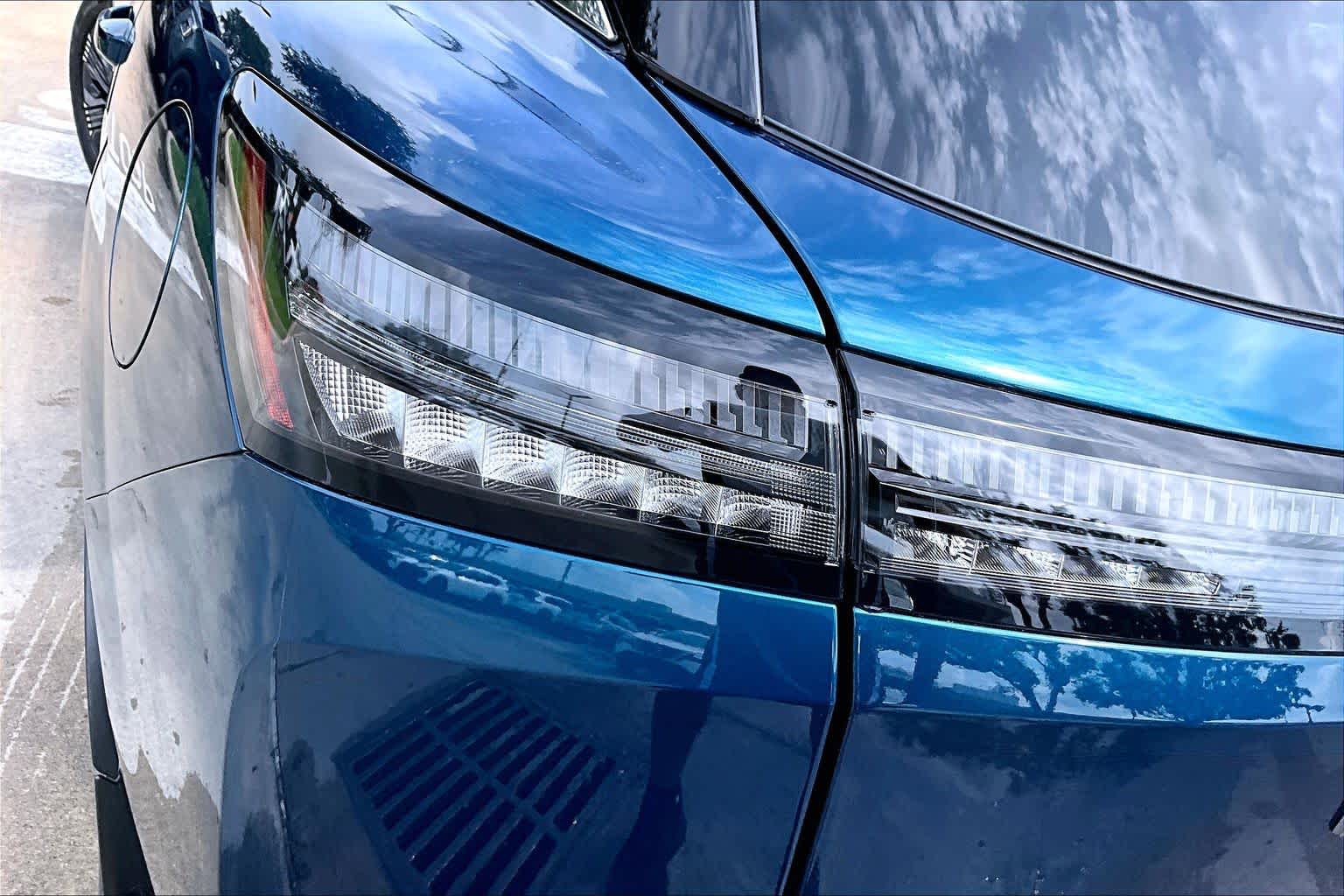2026 Nissan Murano Platinum Aurora Blue Pearl Metallic at Sterling McCall Nissan