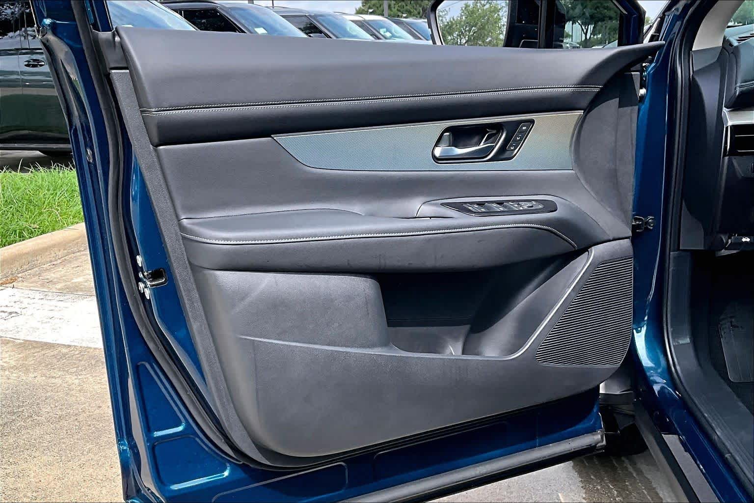 2026 Nissan Murano Platinum Aurora Blue Pearl Metallic at Sterling McCall Nissan