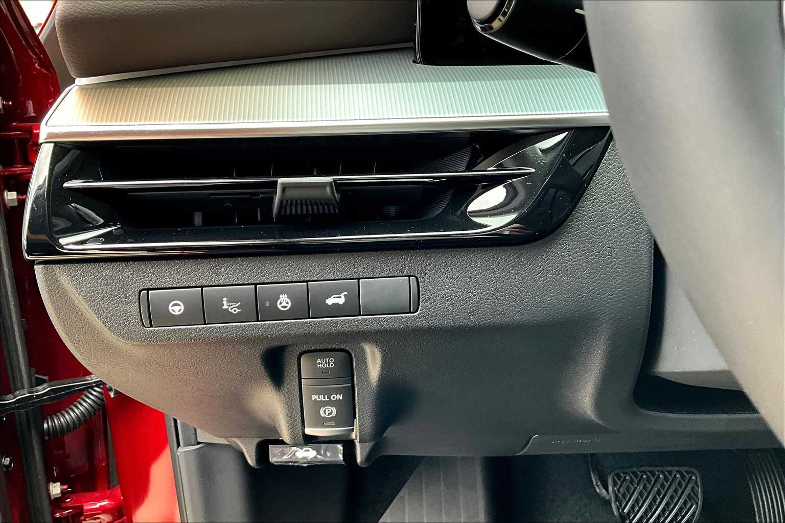 2025 Nissan Murano Platinum Scarlet Ember Tintcoat at Sterling McCall Nissan