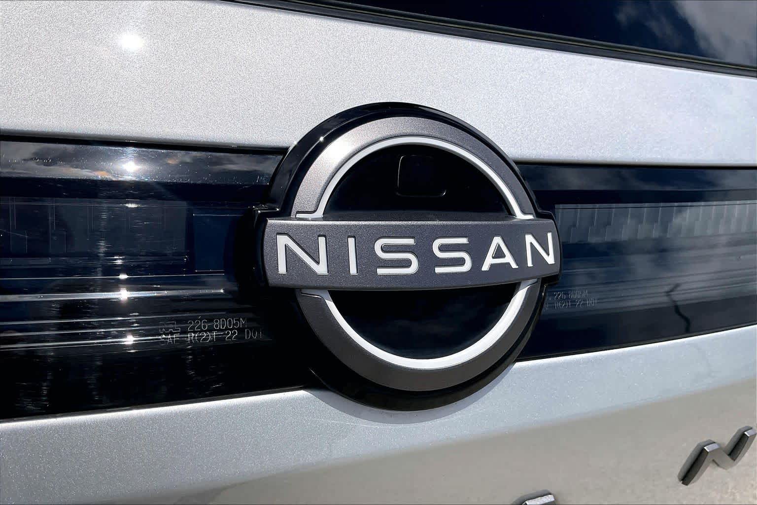 2025 Nissan Murano Platinum Brilliant Silver Metallic at Texan GMC Buick