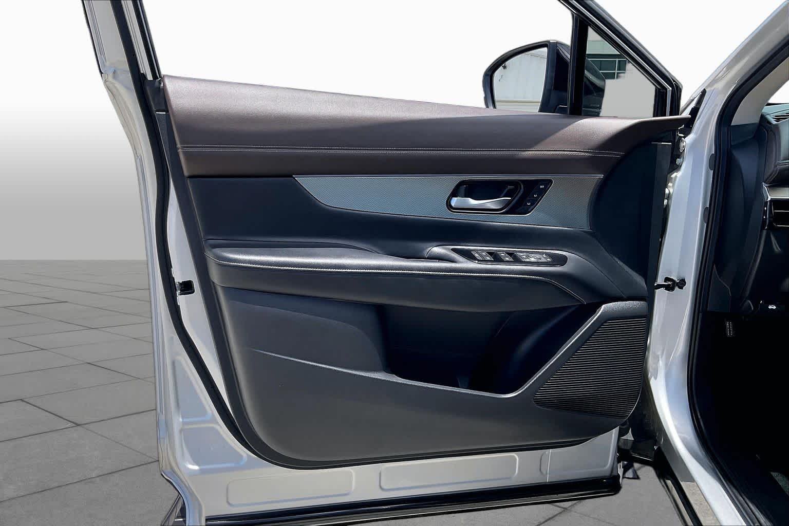 2025 Nissan Murano Platinum Brilliant Silver Metallic at Texan GMC Buick