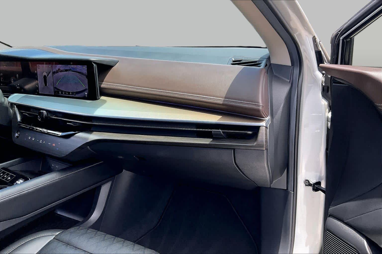 2025 Nissan Murano Platinum Brilliant Silver Metallic at Texan GMC Buick