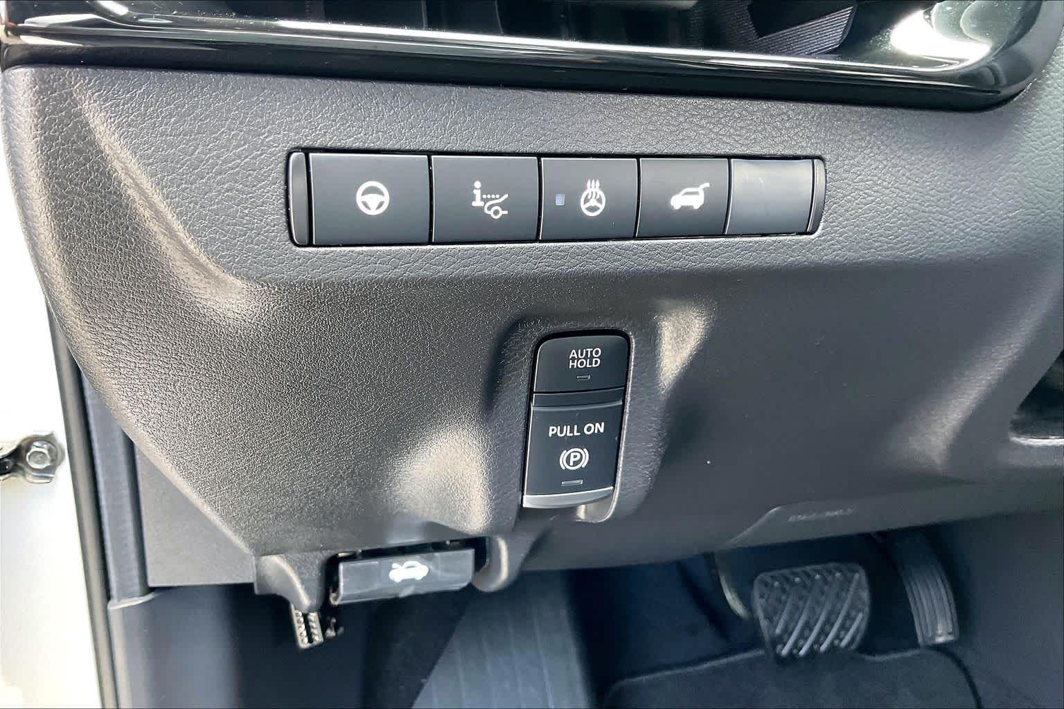 2025 Nissan Murano Platinum Brilliant Silver Metallic at Texan GMC Buick