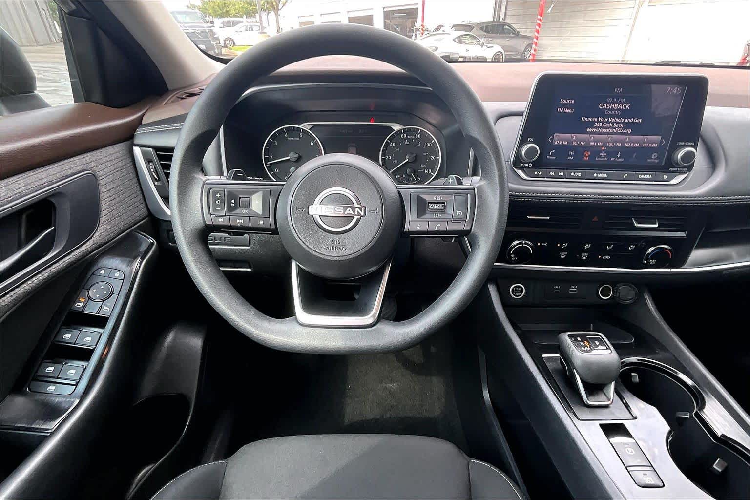 2023 Nissan Rogue S - 5
