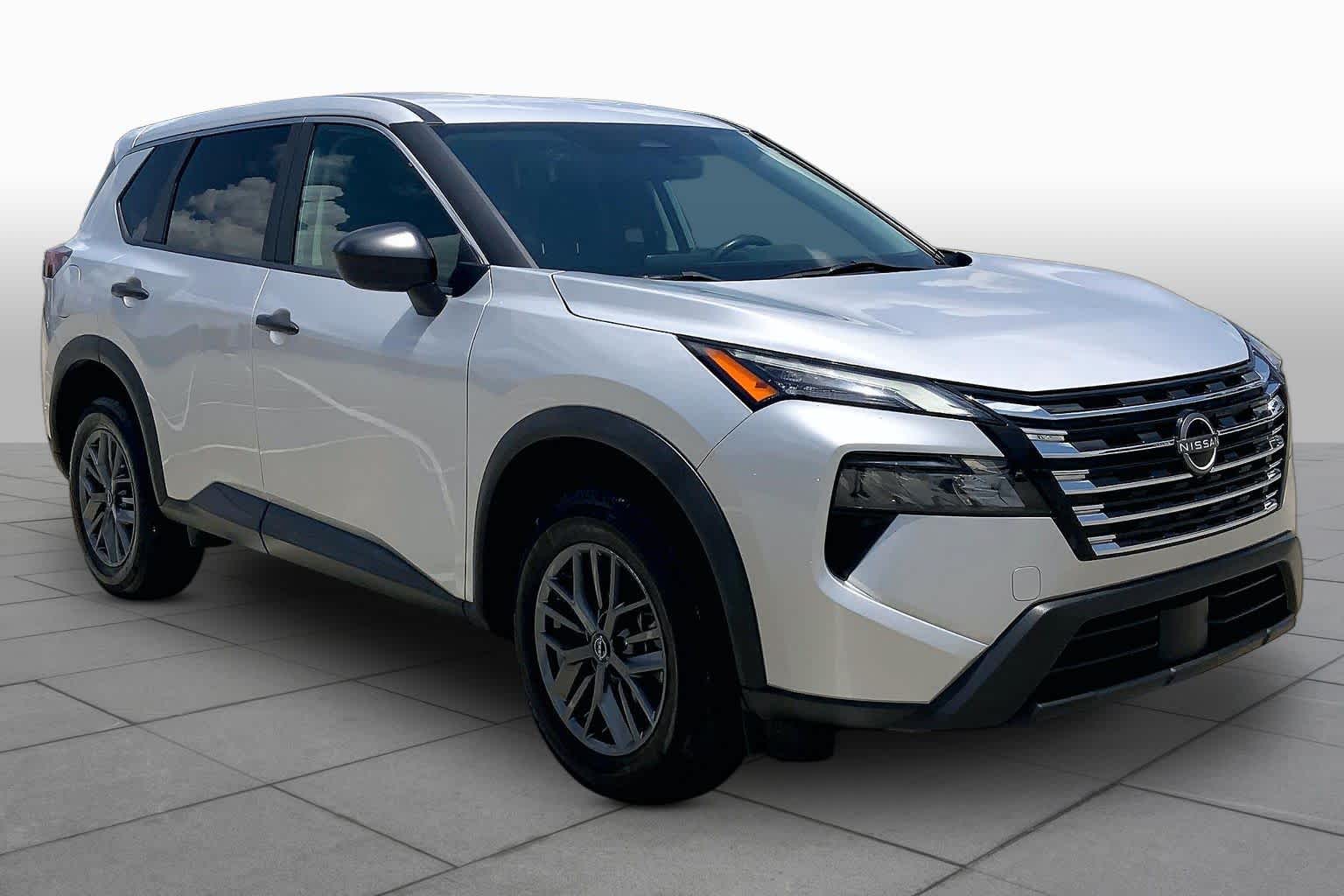 2024 Nissan Rogue S - 2