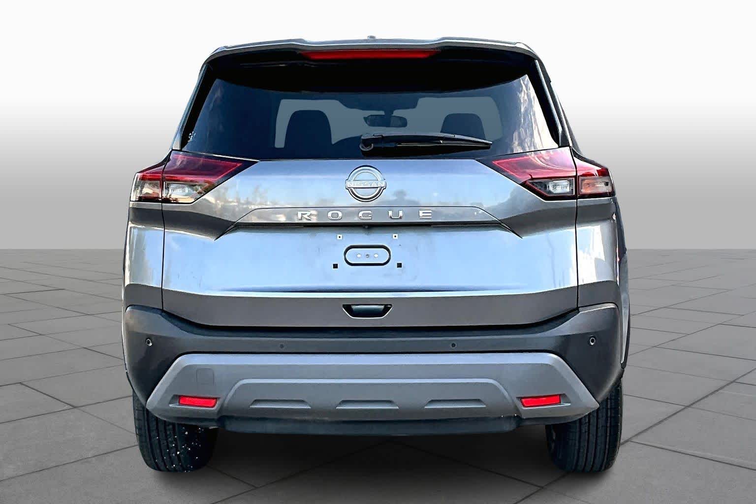 2022 Nissan Rogue S Gun Metallic at Sterling McCall Nissan