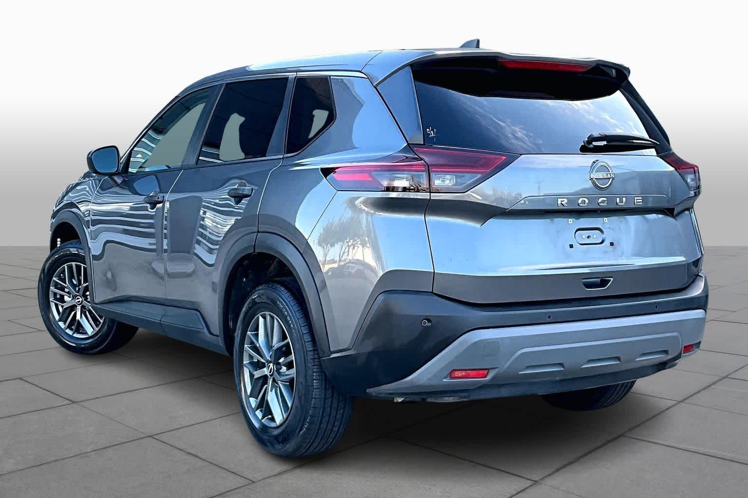 2022 Nissan Rogue S Gun Metallic at Sterling McCall Nissan