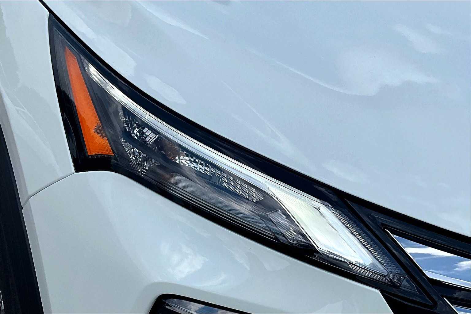 2026 Nissan Rogue S Glacier White at Robbins Nissan