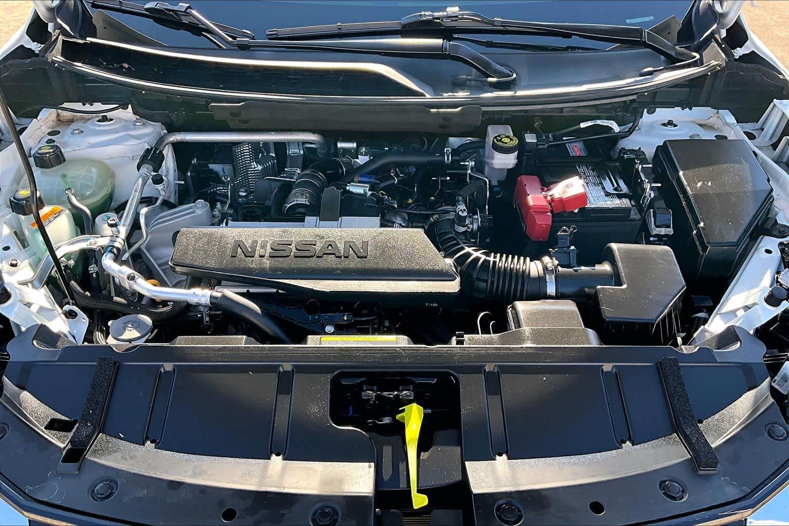 2026 Nissan Rogue photo 32 of 37