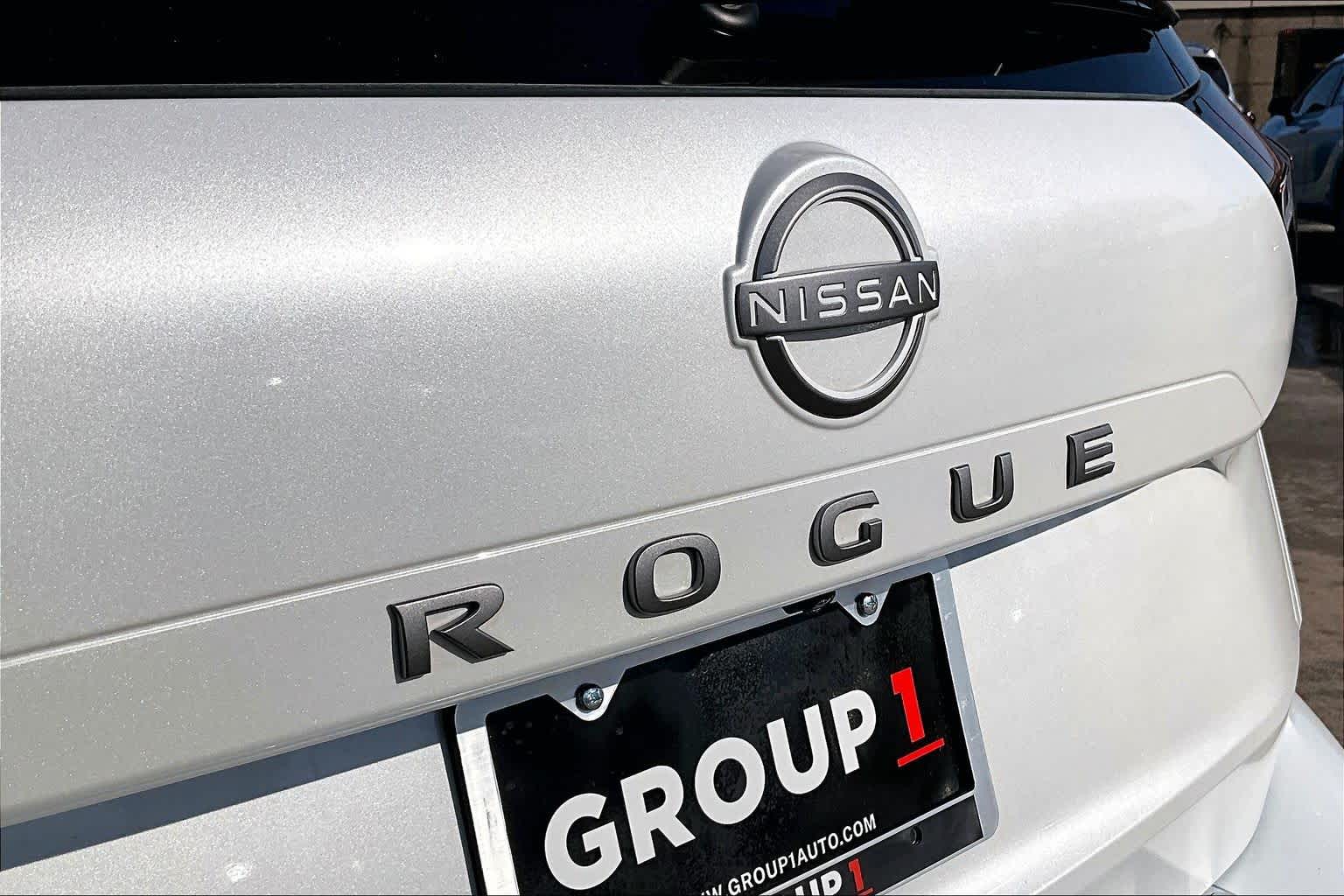 2026 Nissan Rogue photo 31 of 37