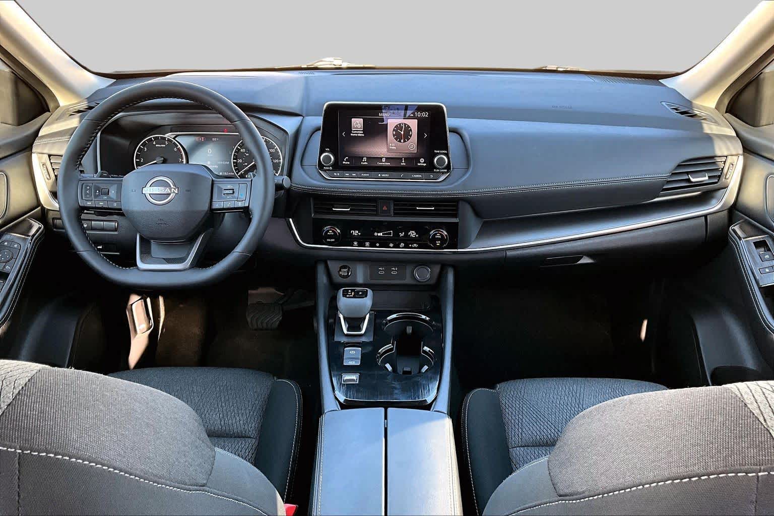 2026 Nissan Rogue photo 16 of 37