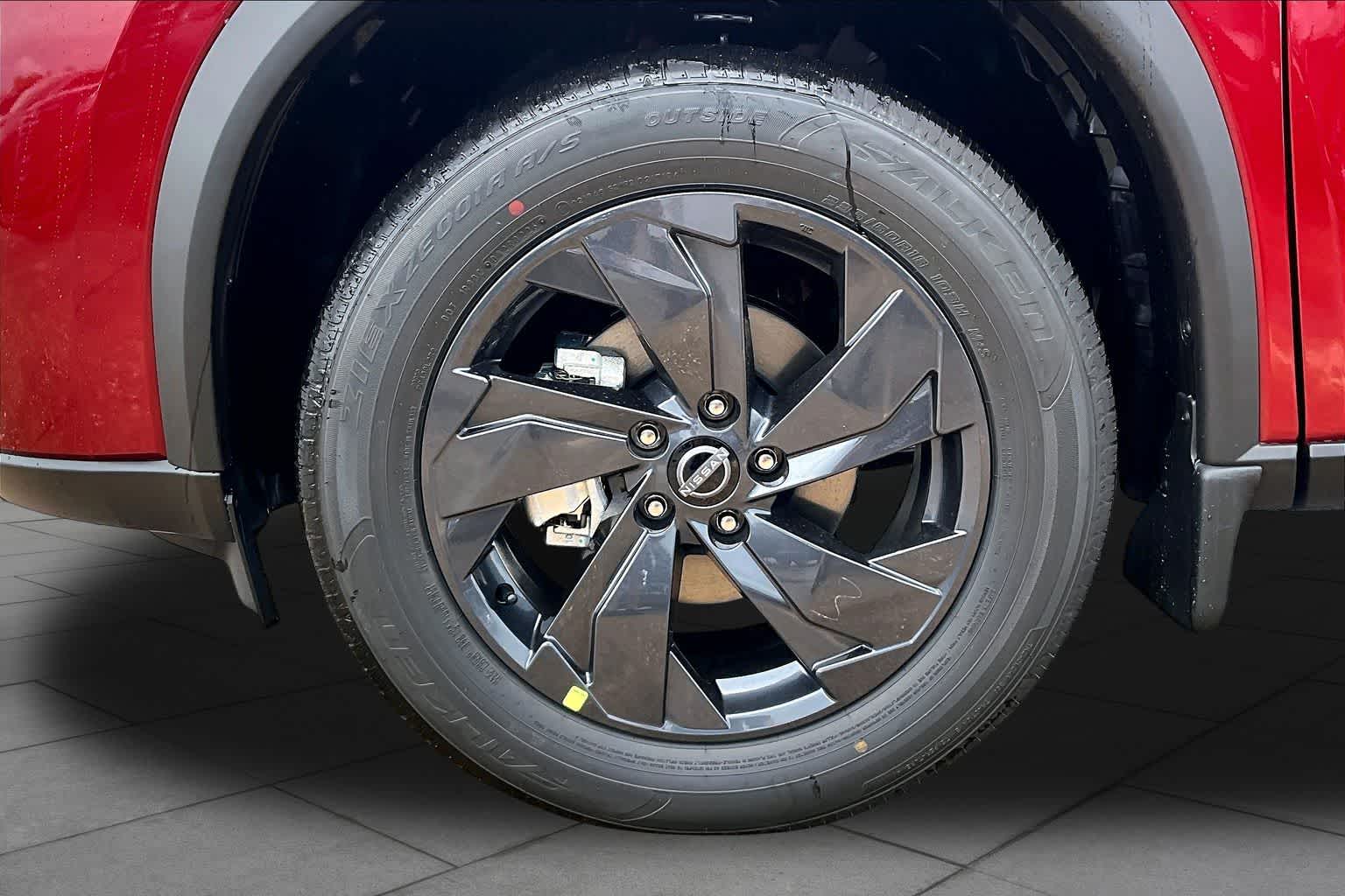 2026 Nissan Rogue SV - 8