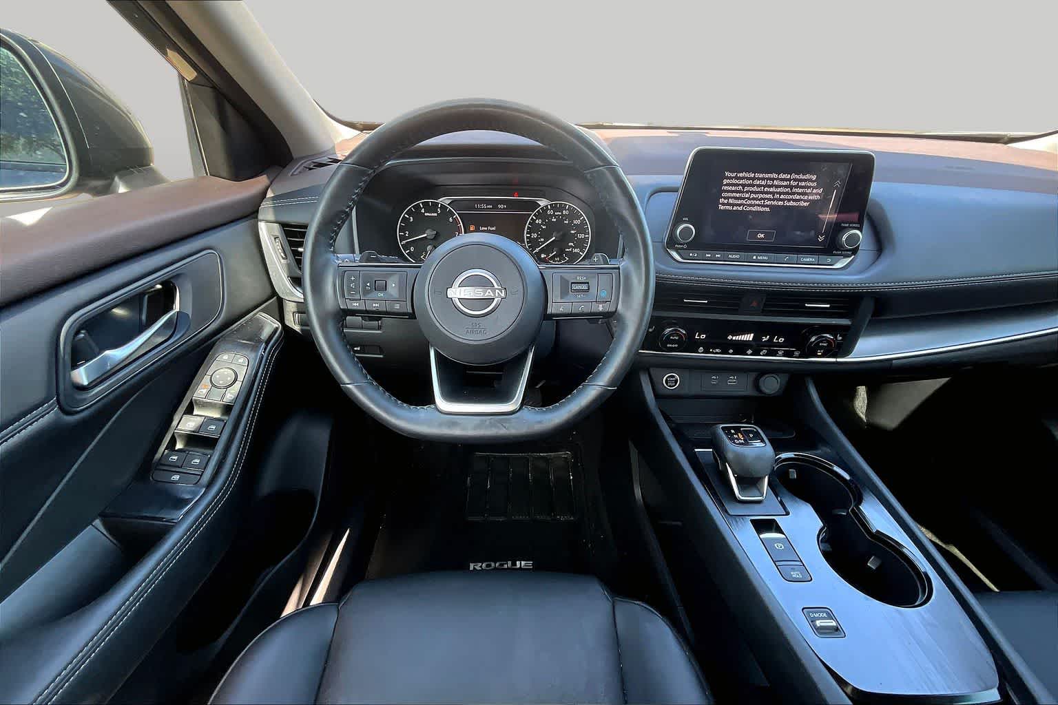 2023 Nissan Rogue SV - 5