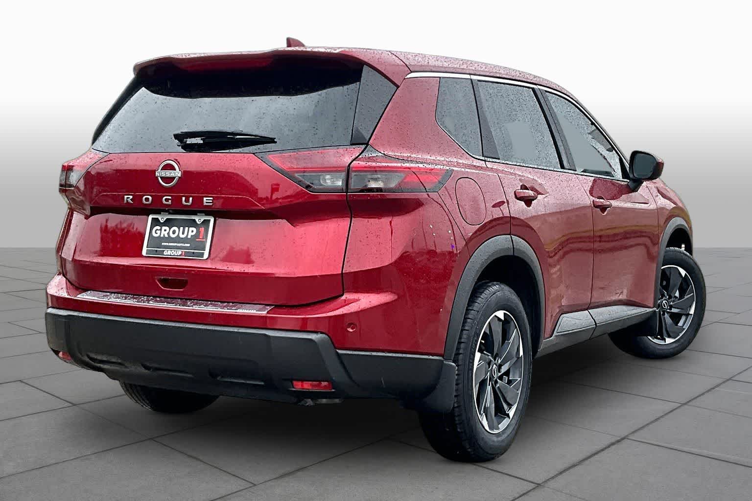 2026 Nissan Rogue SV - 11