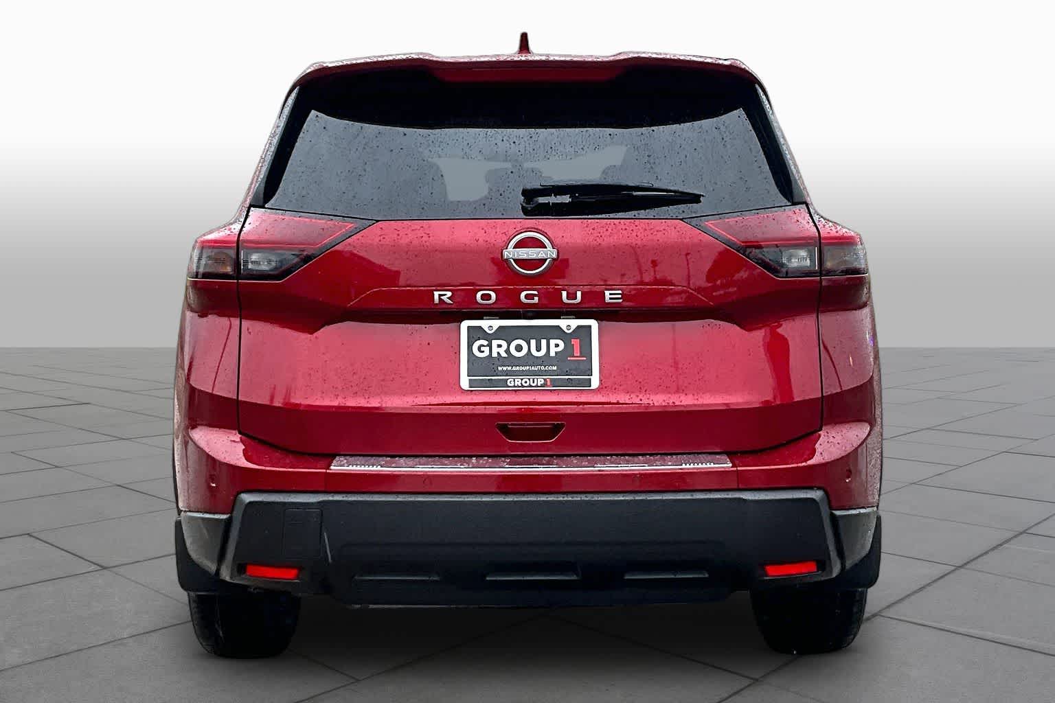 2026 Nissan Rogue SV - 4