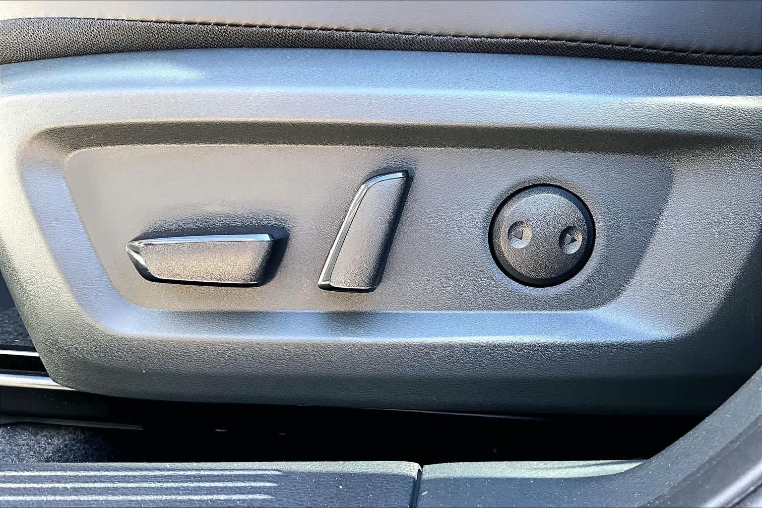 2026 Nissan Rogue Dark Armor Everest White Pearl Tricoat at Sterling McCall Nissan