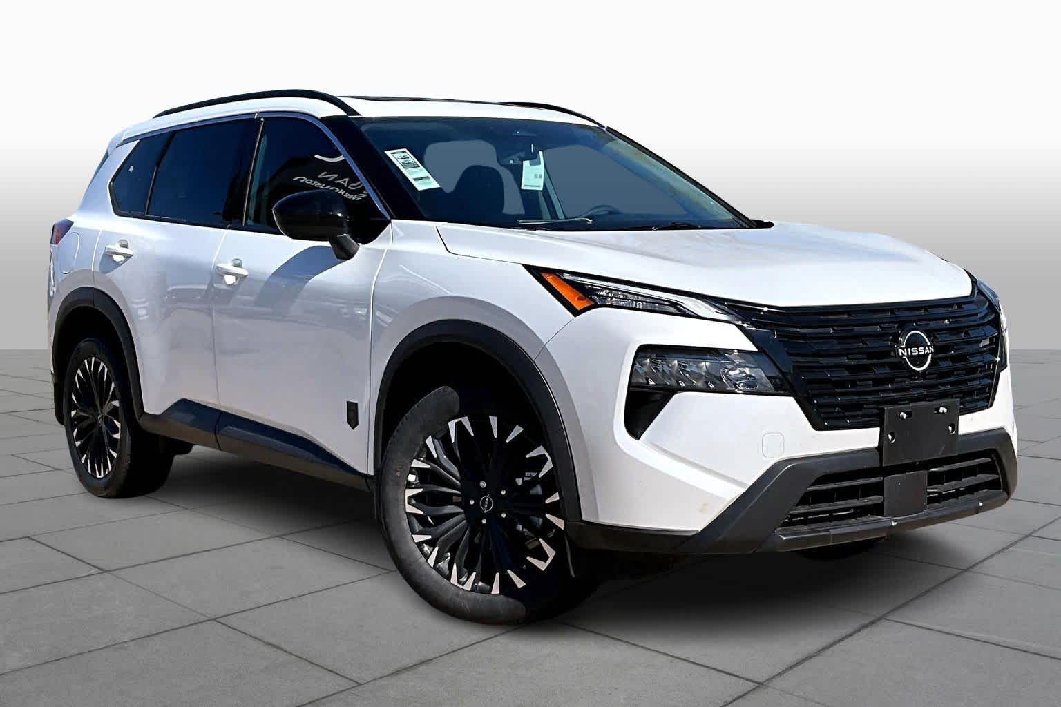 2026 Nissan Rogue Dark Armor Everest White Pearl Tricoat at Sterling McCall Nissan