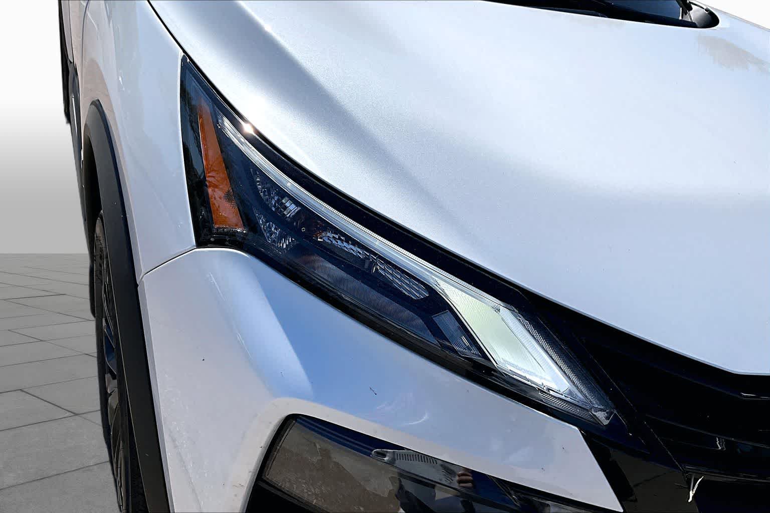 2026 Nissan Rogue Dark Armor Everest White Pearl Tricoat at Sterling McCall Nissan