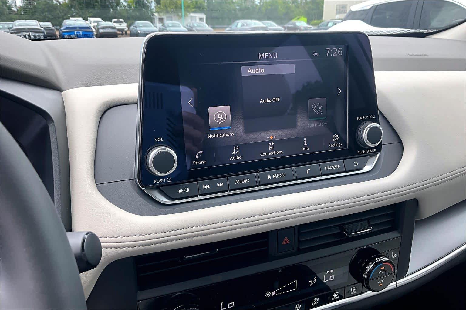 2026 Nissan Rogue photo 13 of 18