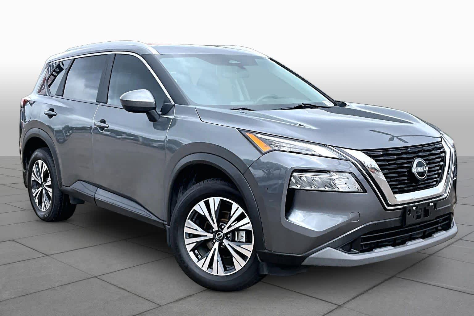2023 Nissan Rogue SV - 2