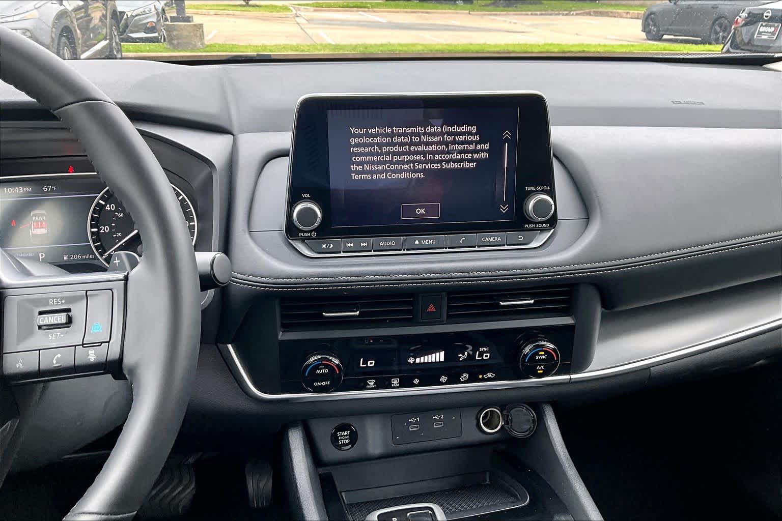 2025 Nissan Rogue SV - 6