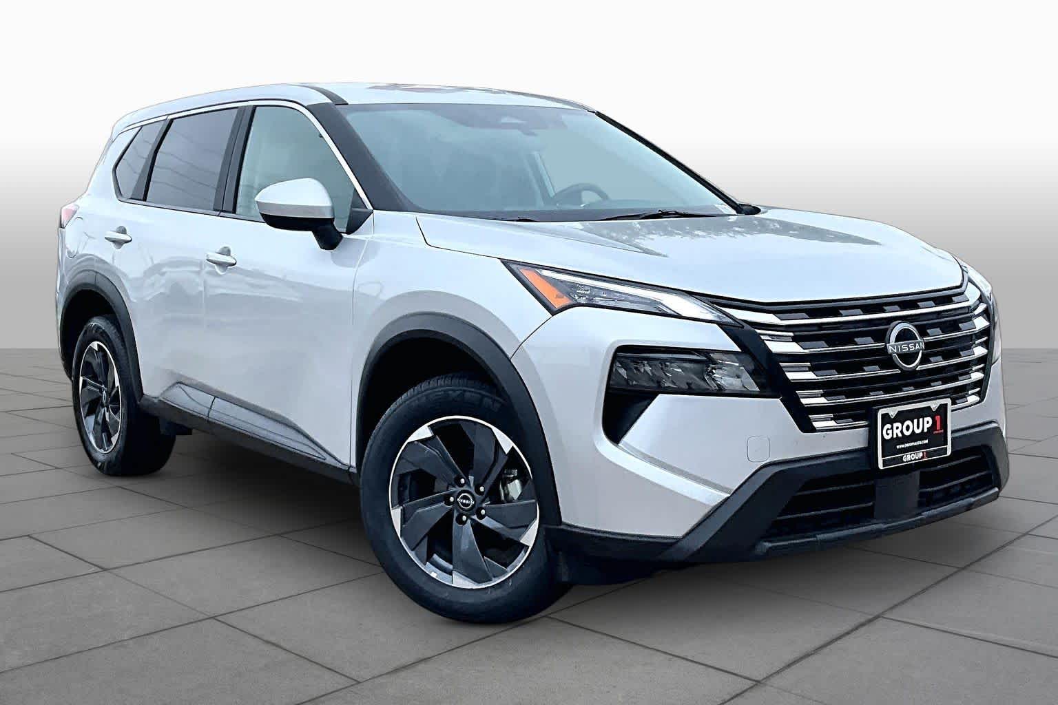 2025 Nissan Rogue SV - 2