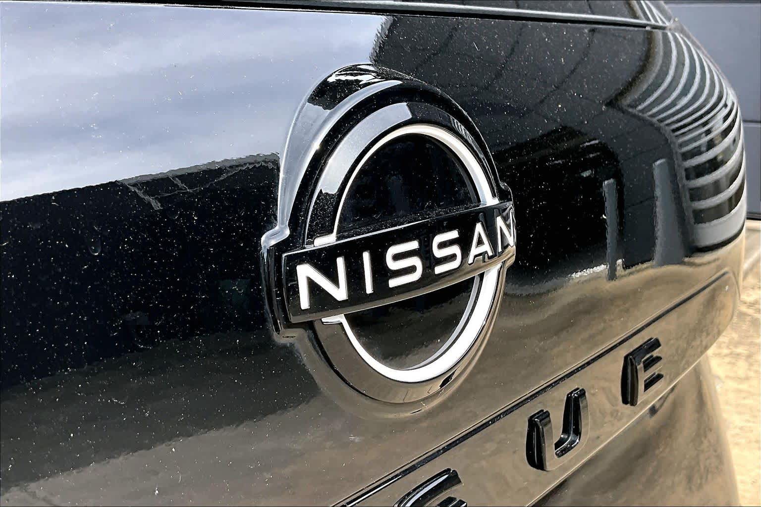 2026 Nissan Rogue Dark Armor Super Black at Sterling McCall Nissan