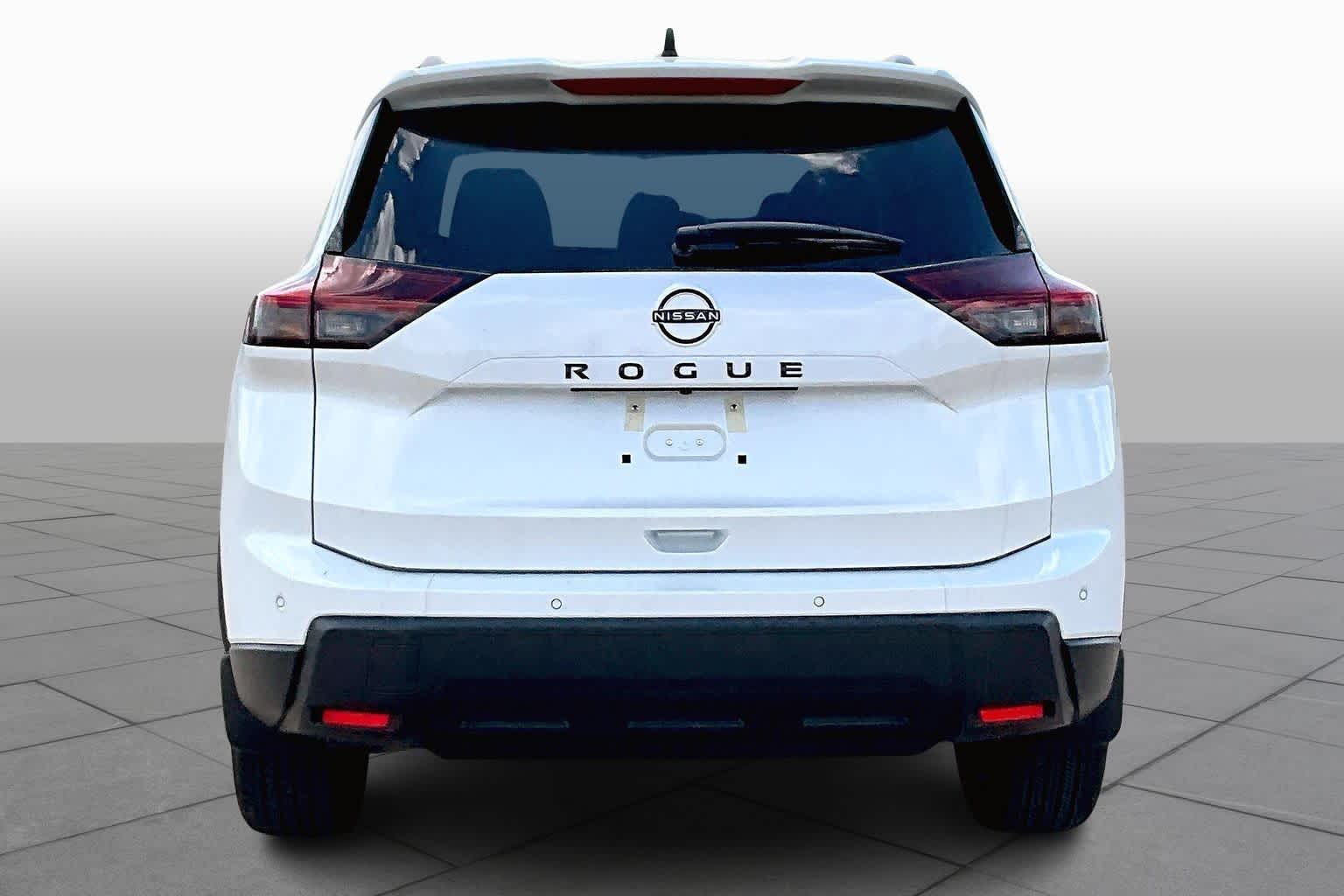 2026 Nissan Rogue Dark Armor Everest White Pearl Tricoat at Sterling McCall Nissan