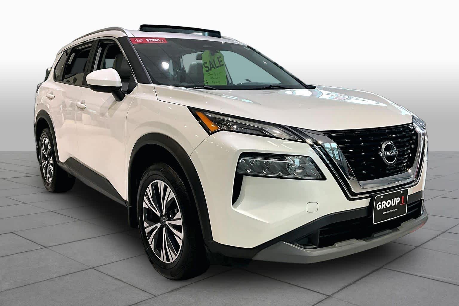 2023 Nissan Rogue SV - 2