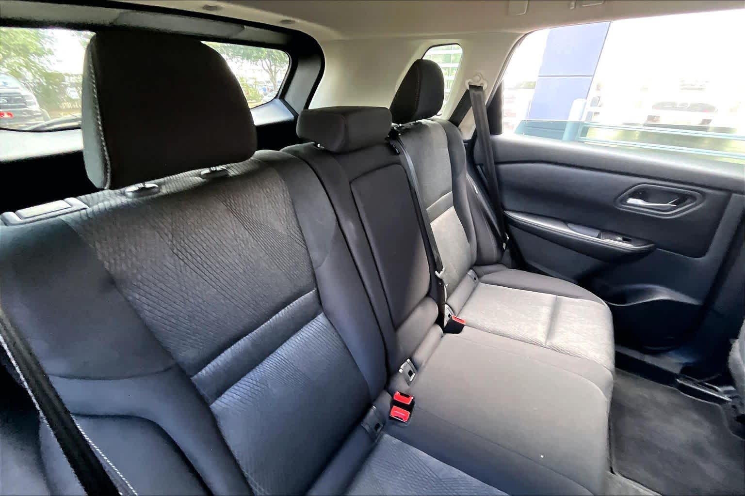 2025 Nissan Rogue SV Gun Metallic at Sterling McCall Nissan