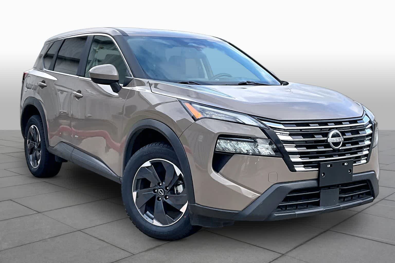 2025 Nissan Rogue SV - 2