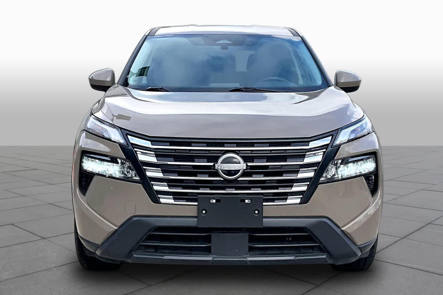 2025 Nissan Rogue SV - 3