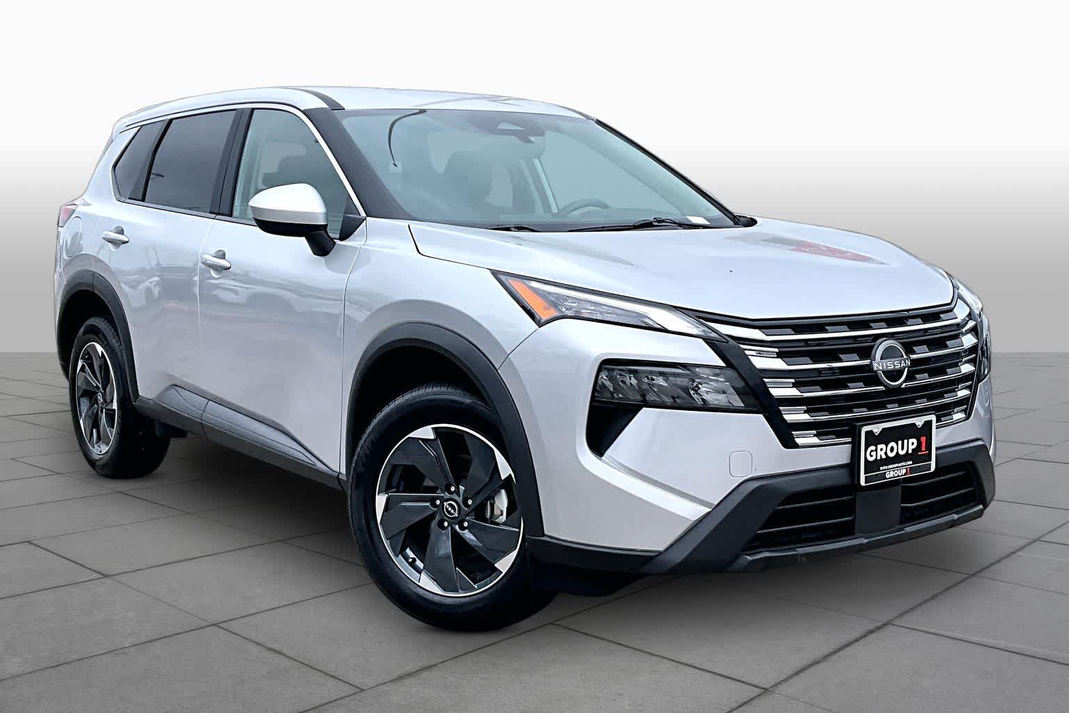 2025 Nissan Rogue SV - 2