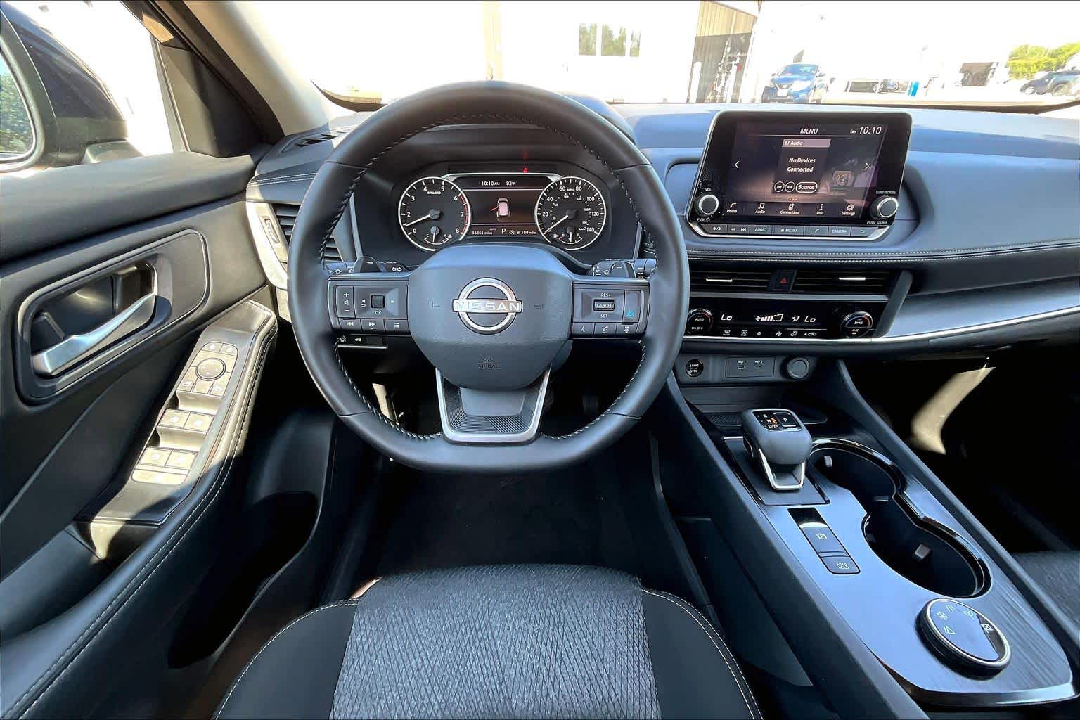 2025 Nissan Rogue SV - 5