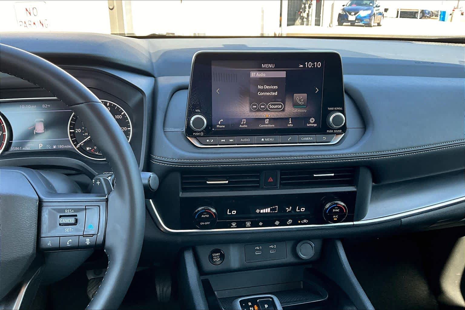 2025 Nissan Rogue SV - 6