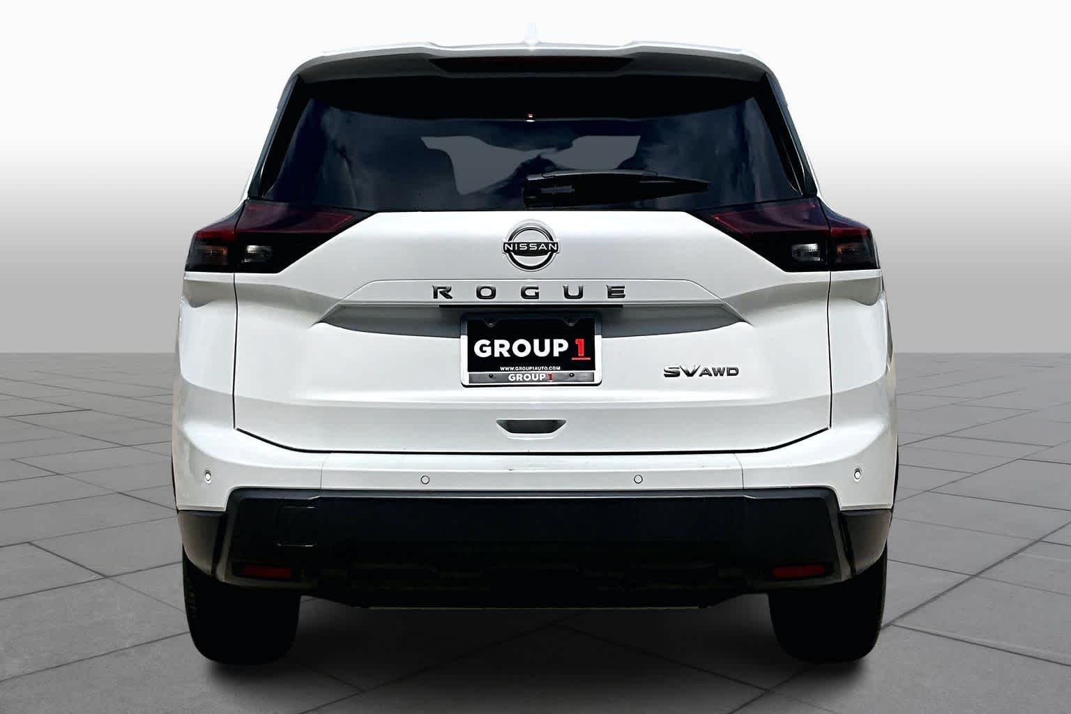 2024 Nissan Rogue SV - 4