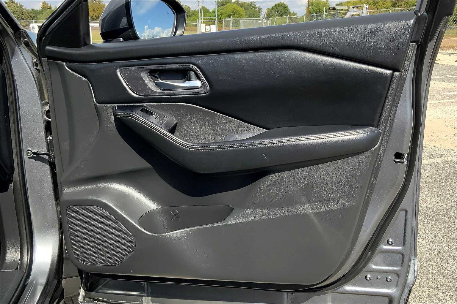 2024 Nissan Rogue SV Gun Metallic at Sterling McCall Acura