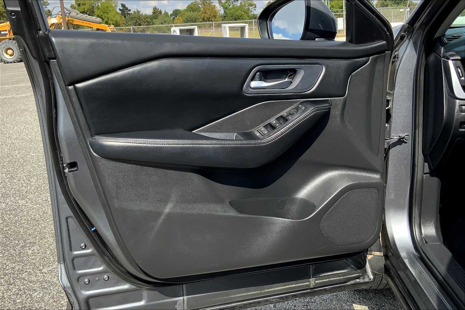 2024 Nissan Rogue SV Gun Metallic at Sterling McCall Acura