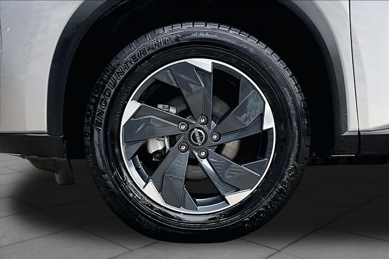 2024 Nissan Rogue SV Brilliant Silver Metallic at Sterling McCall Nissan