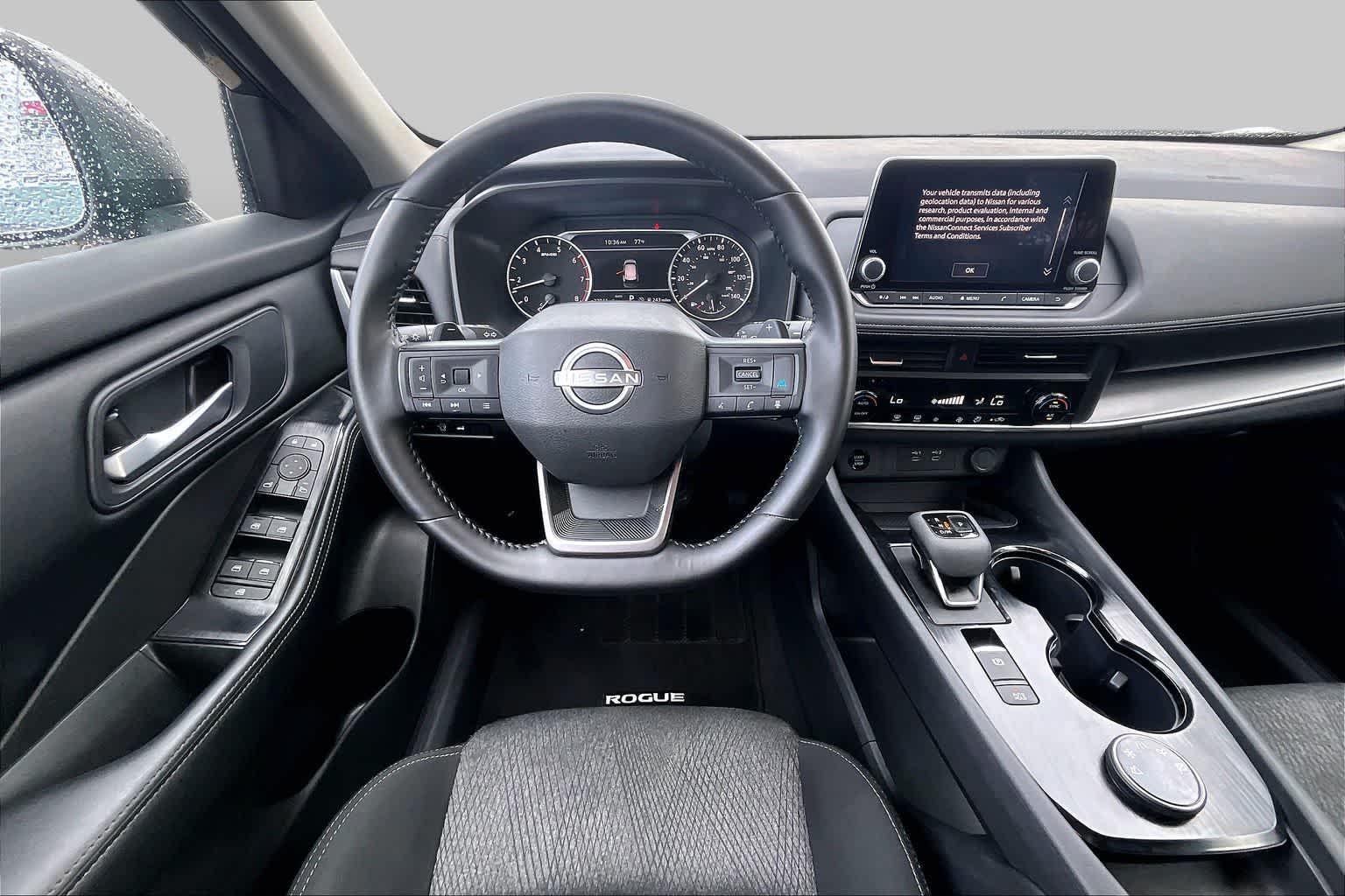 2025 Nissan Rogue SV - 5