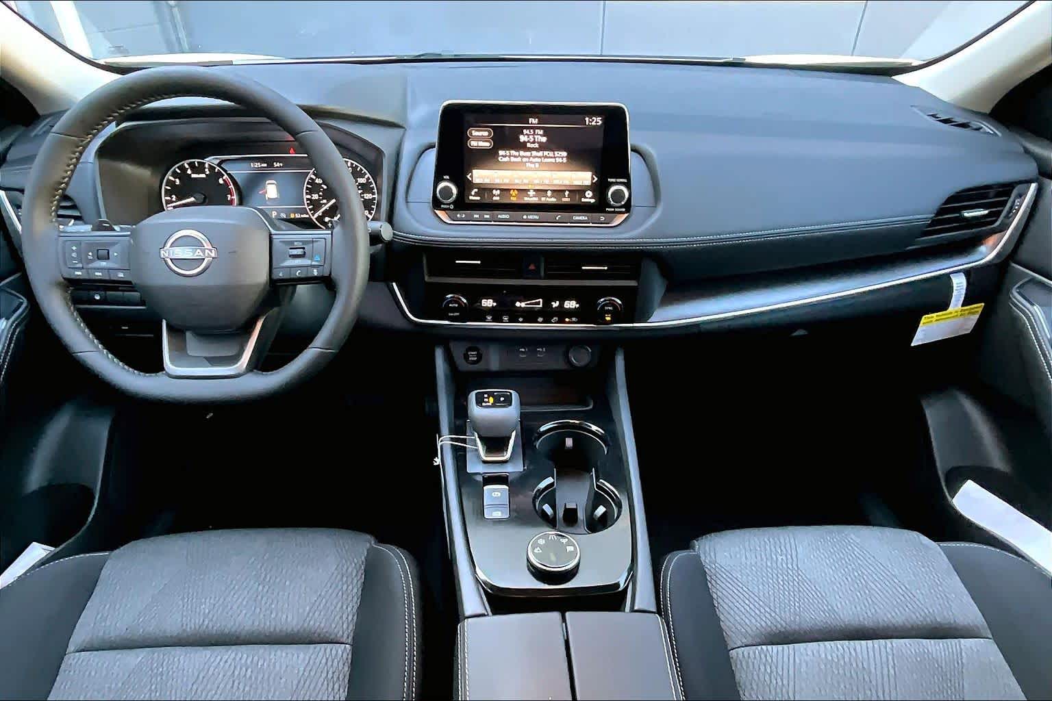 2026 Nissan Rogue SV Everest White Pearl Tricoat at Sterling McCall Nissan