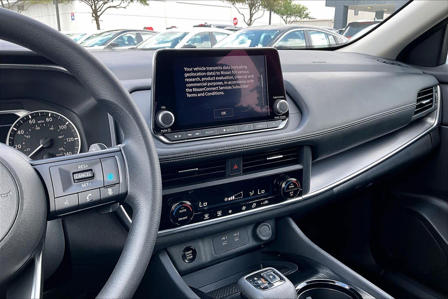 2024 Nissan Rogue SV - 6