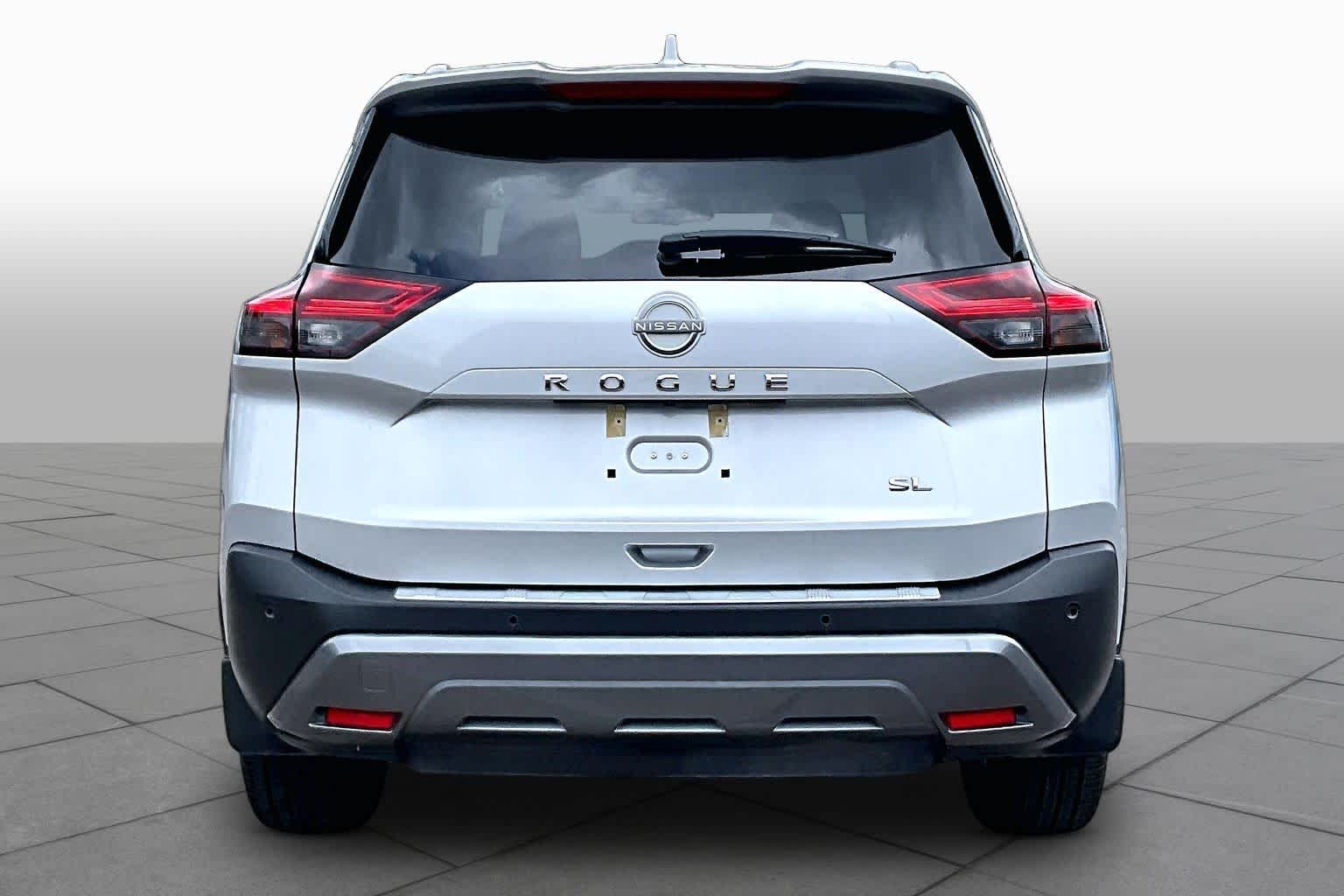 2022 Nissan Rogue SL BRILLIANT SILVE at HGreg Houston