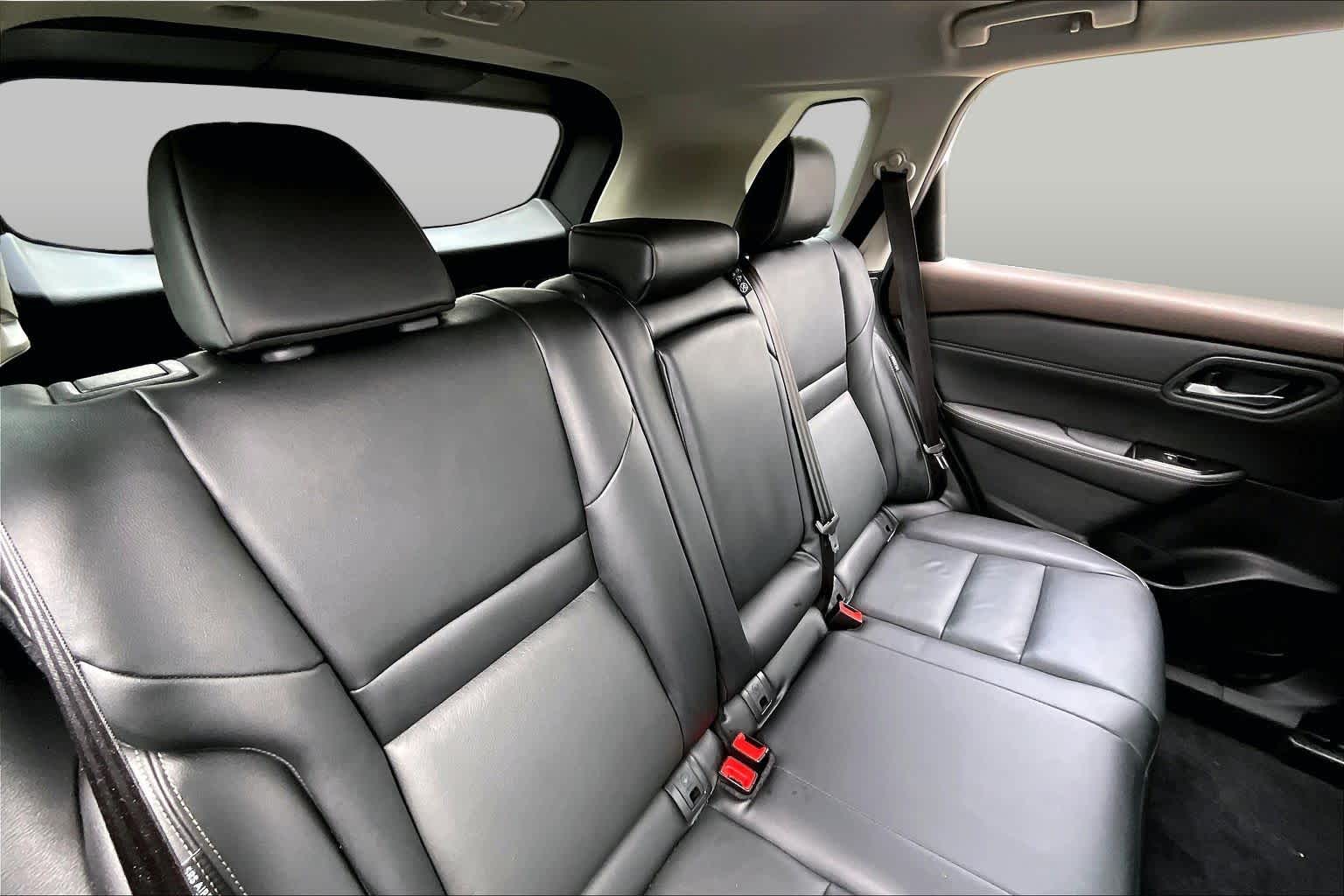 2022 Nissan Rogue SL BRILLIANT SILVE at HGreg Houston