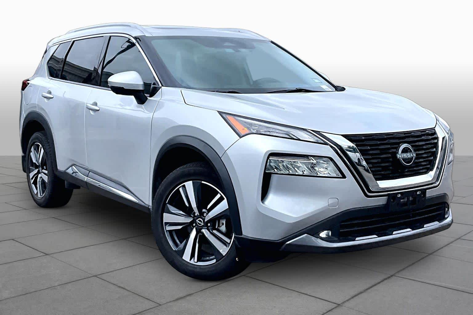 2022 Nissan Rogue SL BRILLIANT SILVE at HGreg Houston