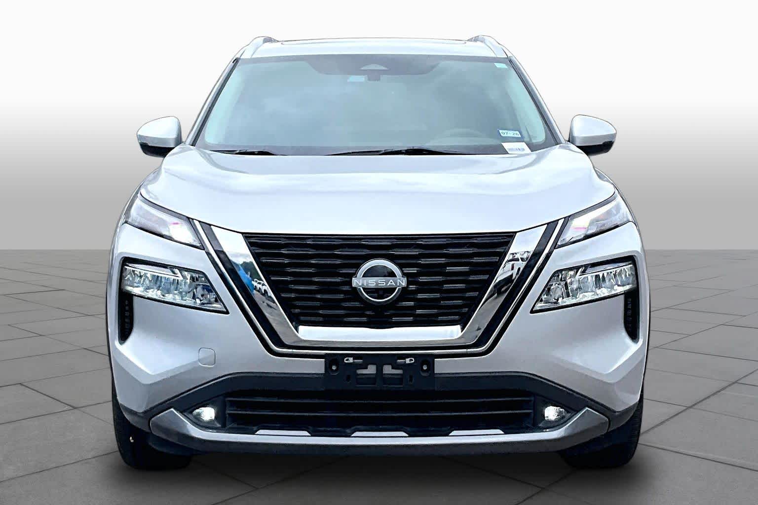 2022 Nissan Rogue SL BRILLIANT SILVE at HGreg Houston
