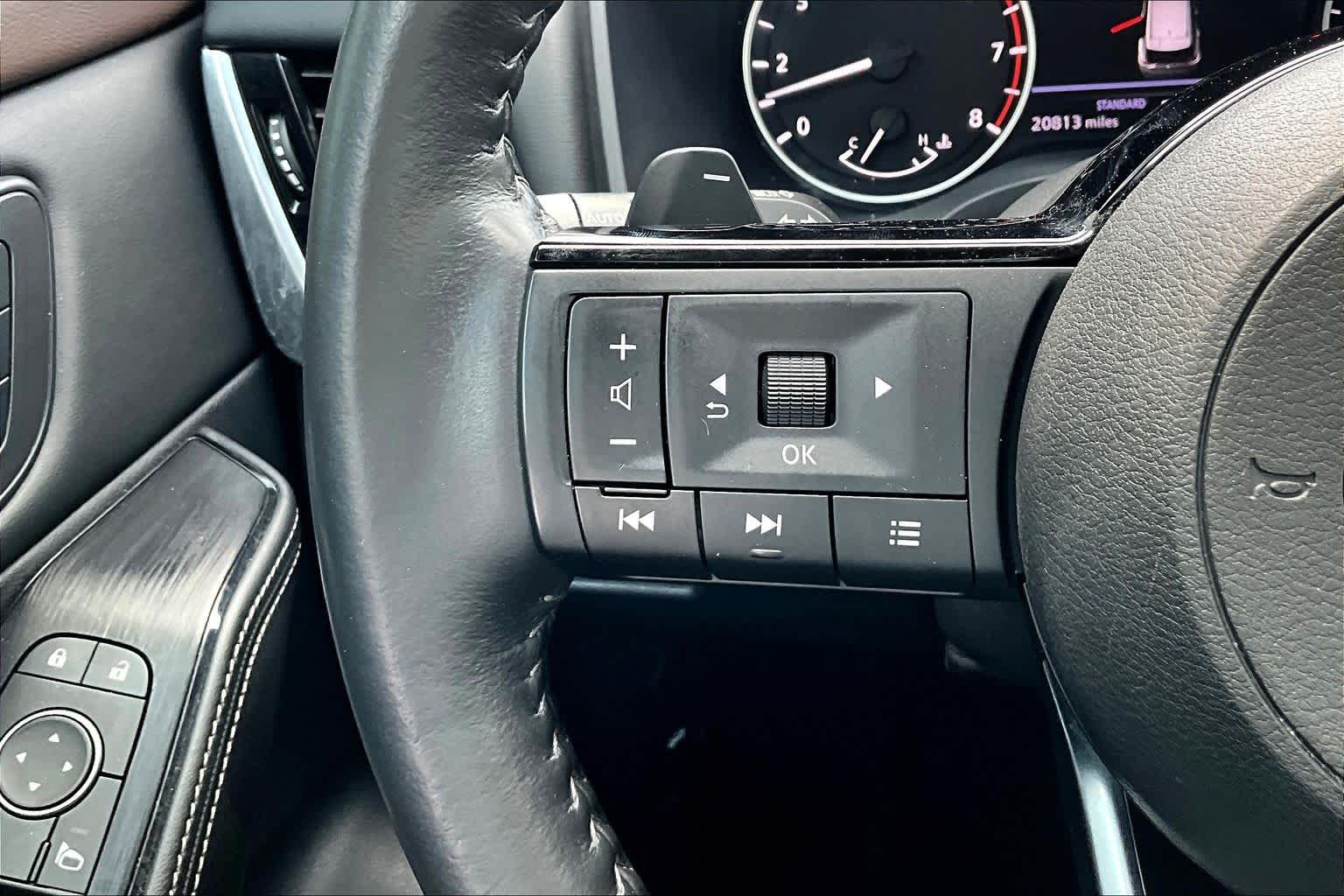 2022 Nissan Rogue SL Super Black at Sterling McCall Nissan