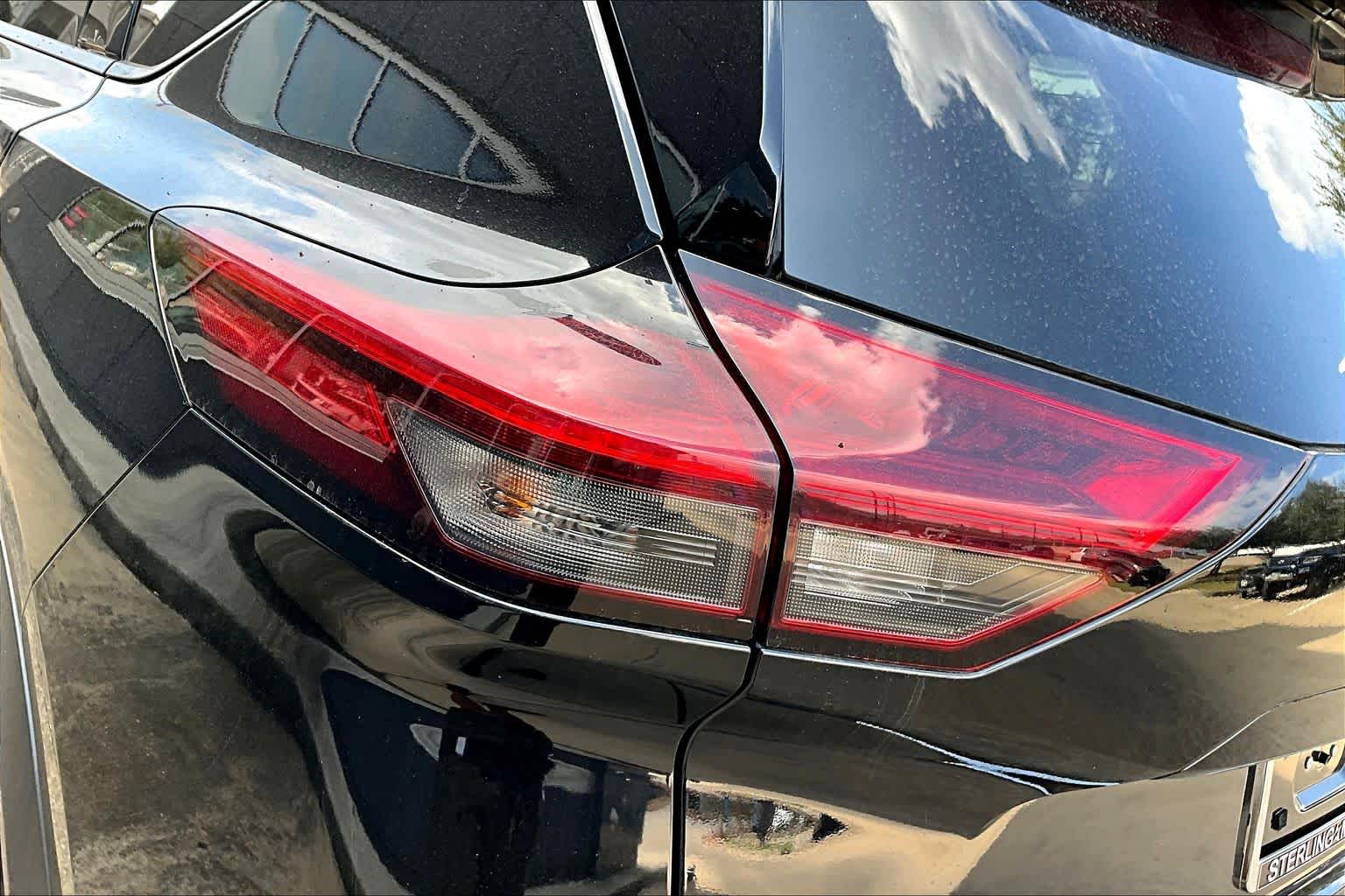 2022 Nissan Rogue SL Super Black at Sterling McCall Nissan