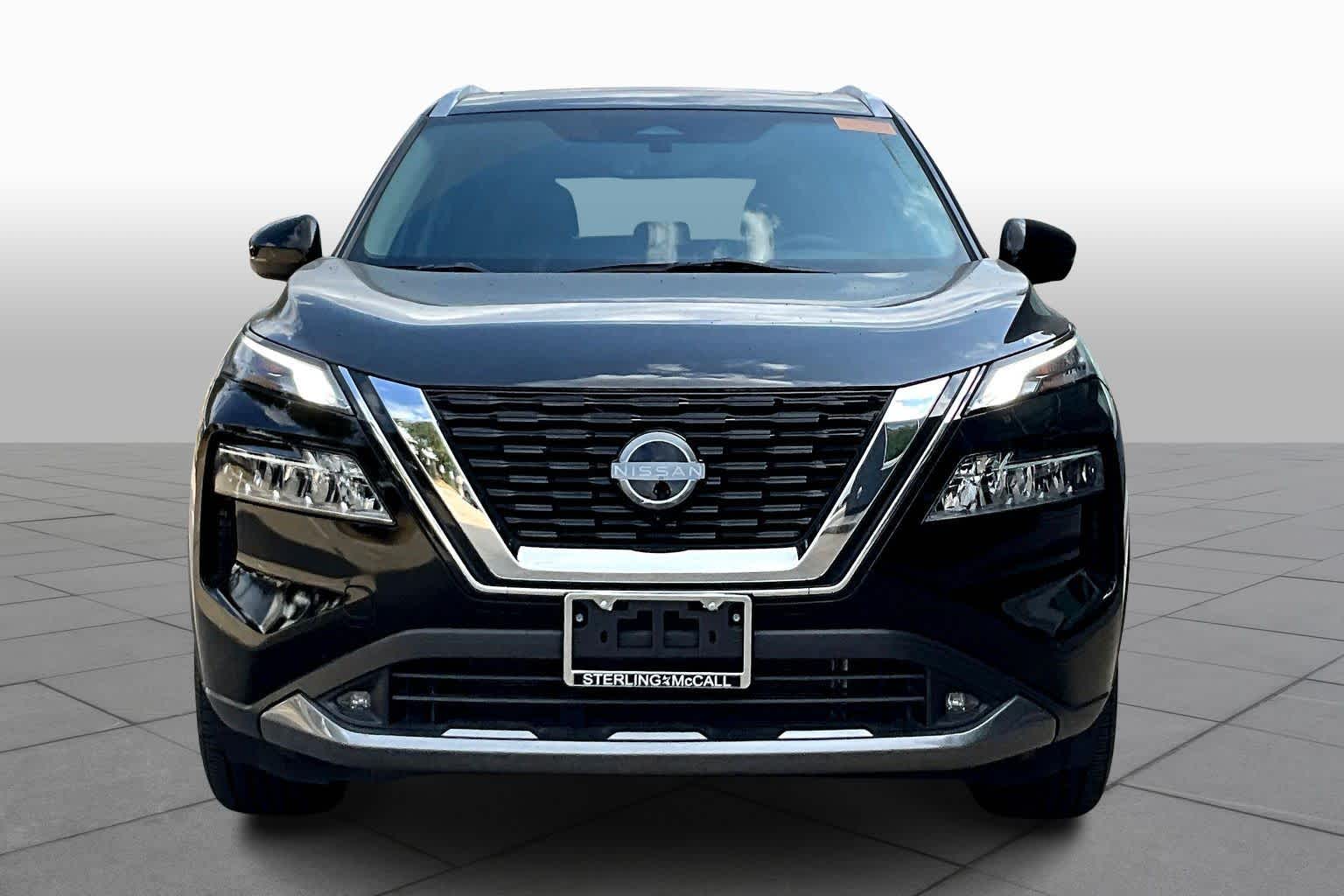 2022 Nissan Rogue SL Super Black at Sterling McCall Nissan